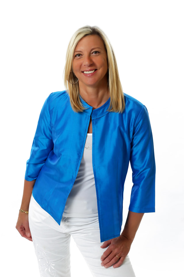 CANDICE taffeta silk jacket...